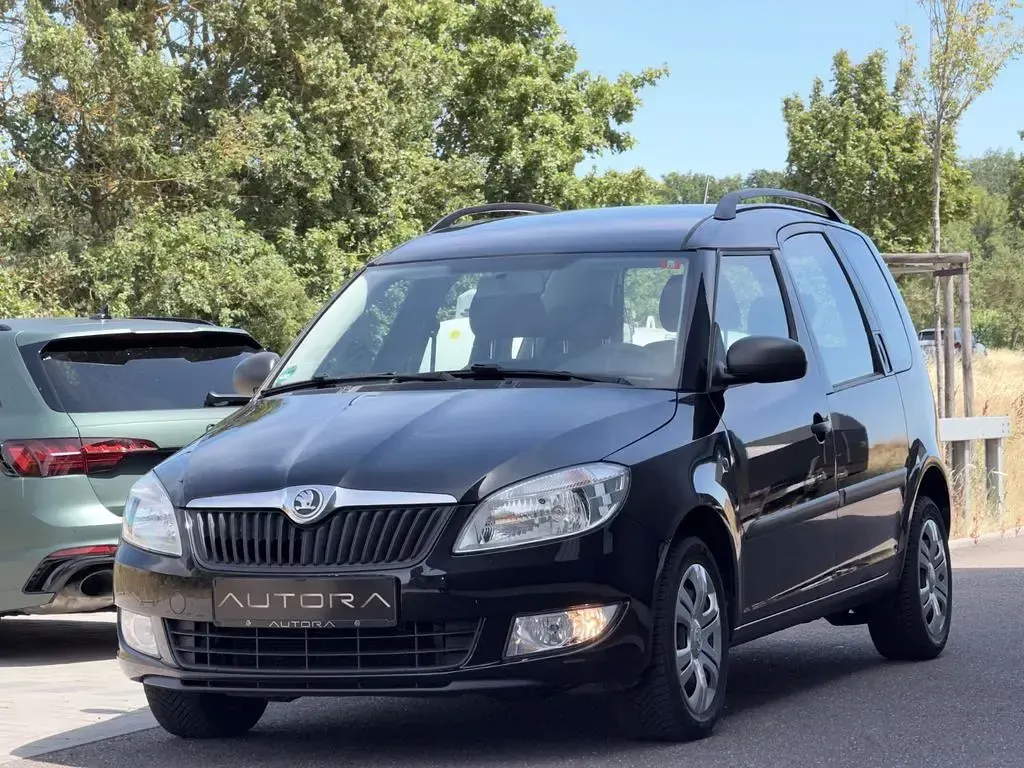 Gebraucht Skoda Roomster Plus Edition 69 PS (50 kW) 2015 Schwarz Van / Kleinbus