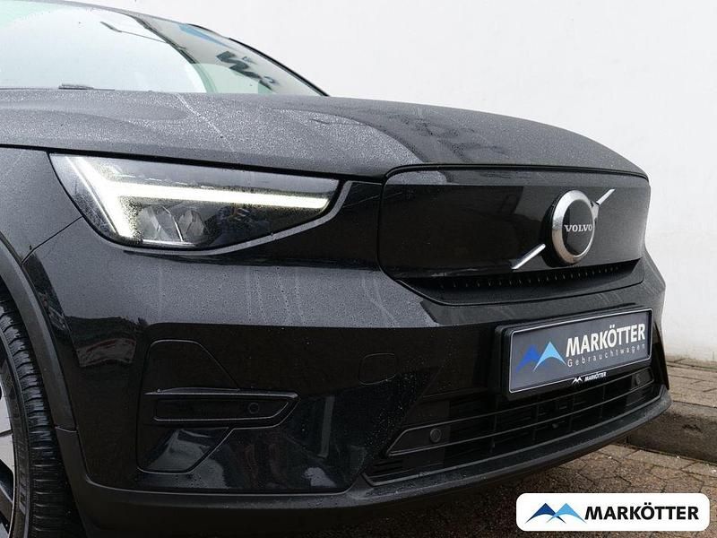 Gebraucht Volvo XC40 Core 169 kW (231 PS) 2023 Black solid (stone) / solid SUV