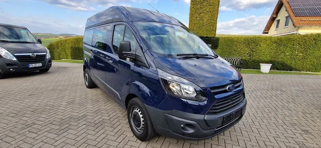 Second-hand Ford Transit Custom 131 CP (96 kW) 2017 Albastru Monovolum