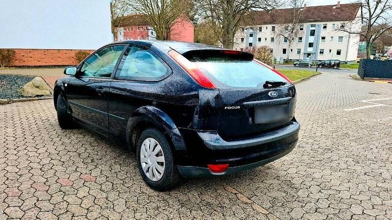 Gebraucht Ford Focus 80 PS (58 kW) 2005 Coupé