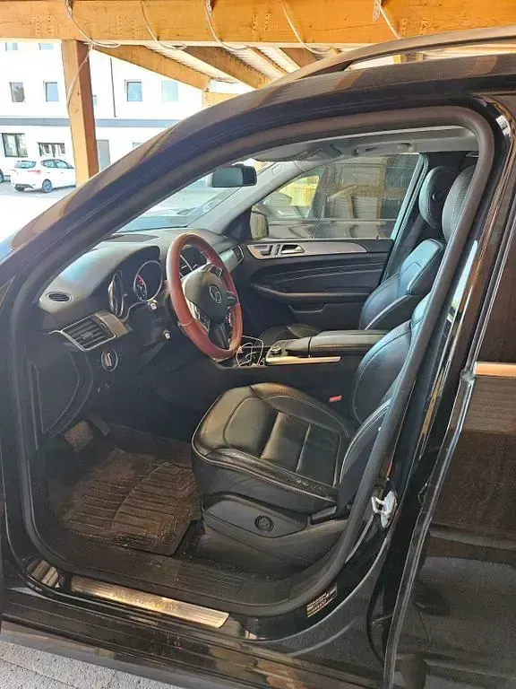 Gebraucht Mercedes ML350 258 PS (189 kW) 2013 Schwarz SUV