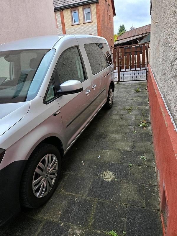 Gebraucht VW Caddy 102 PS (75 kW) 2016 Silber Van / Kleinbus