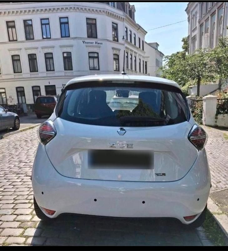 Gebraucht Renault Zoe 79 kW (108 PS) 2020 Weiß Kleinwagen