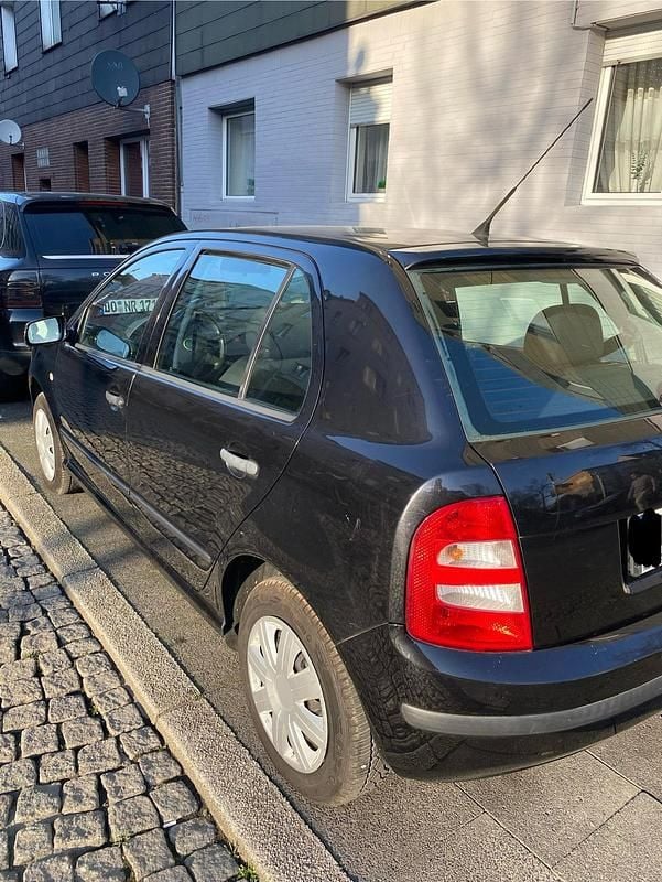 Gebraucht Skoda Fabia 75 PS (55 kW) 2003 Schwarz Limousine
