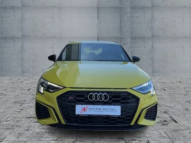 Gebraucht Audi S3 Ambiente 310 PS (228 kW) 2022 Pythongelb metallic Limousine