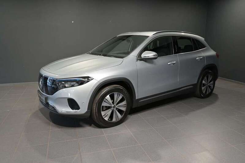 Metalliclack hightechsilber Gebraucht 2024 Mercedes EQA250 Advanced SUV | 33.900 € (Superpreis) - Bild 1/3