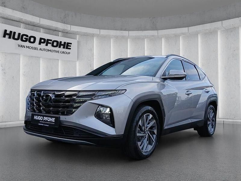 Shimmering silver / met Gebraucht 2023 Hyundai Tucson Edition 30+ SUV | 28.475 € (Fairer Preis) - Bild 1/4