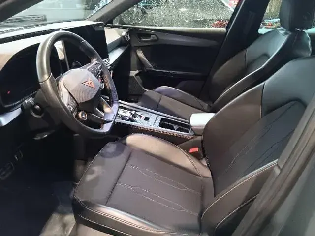 Gebraucht Cupra Leon 150 PS (110 kW) 2025 Fjordblau Limousine