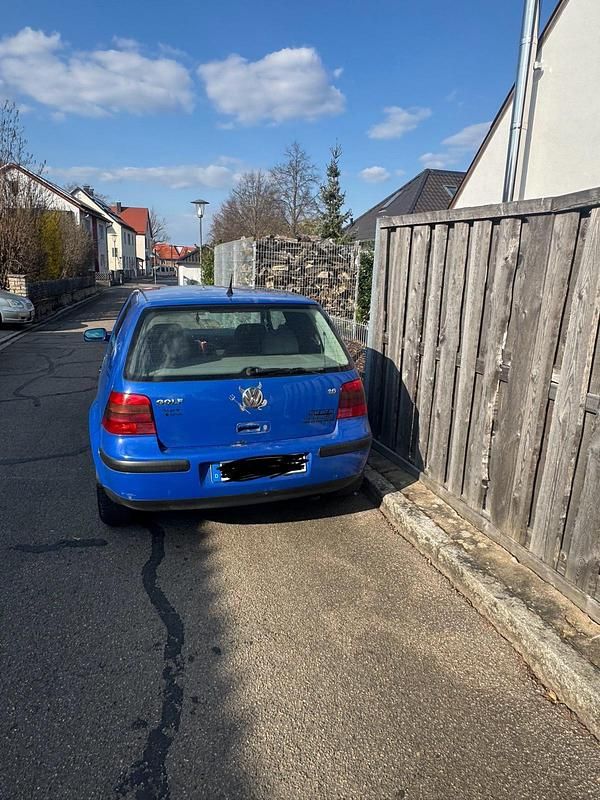 Gebraucht VW Golf IV 105 PS (77 kW) 2000 Blau Kleinwagen
