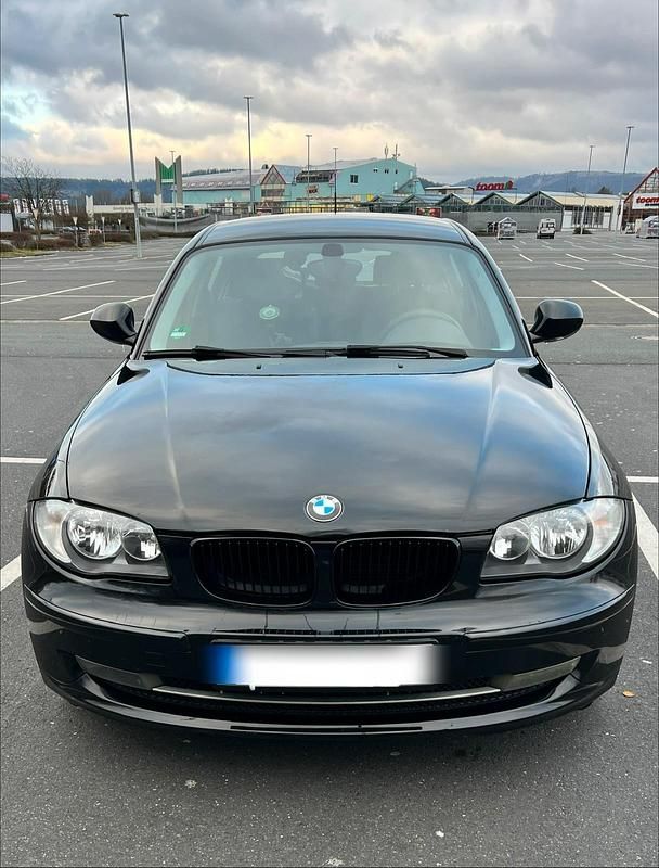 Gebraucht BMW 116 2009 Schwarz Kleinwagen