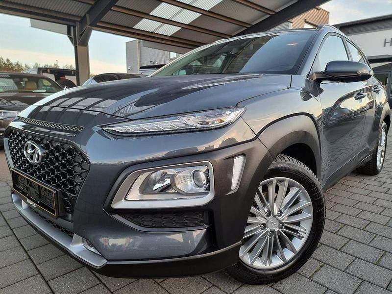 Gebraucht Hyundai Kona 116 PS (85 kW) 2020 Grau SUV