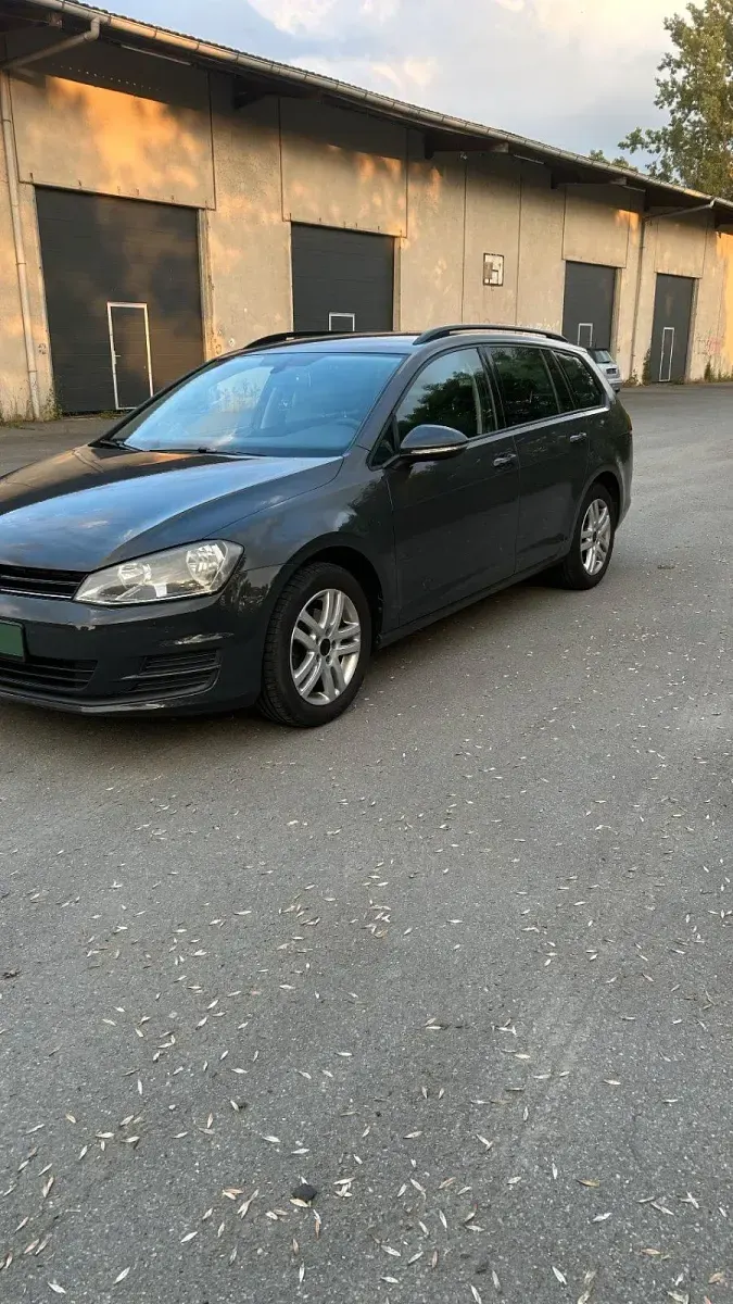 Gebraucht VW Golf VII 86 PS (63 kW) 2014 Grau Kombi