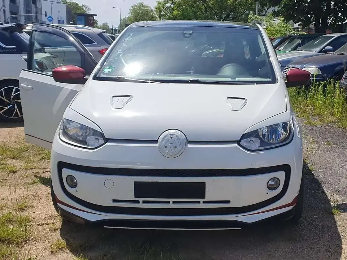Gebraucht VW up! 75 PS (55 kW) 2016 Pure white Kleinwagen