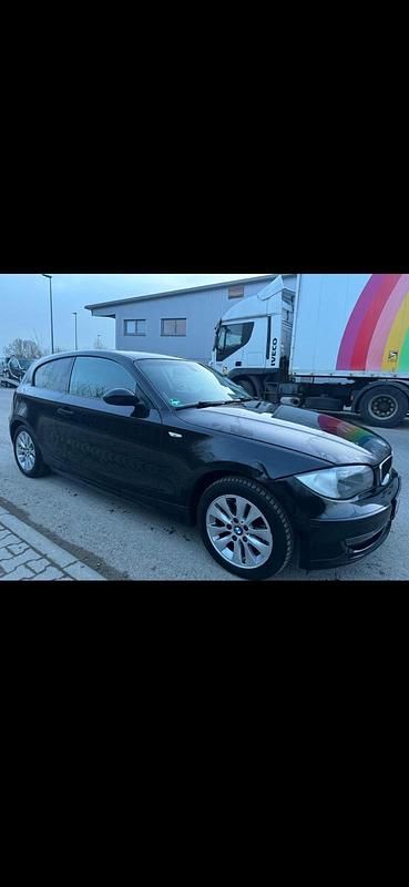 Gebraucht BMW 118 Coupé 143 PS (105 kW) 2007 Schwarz Coupé