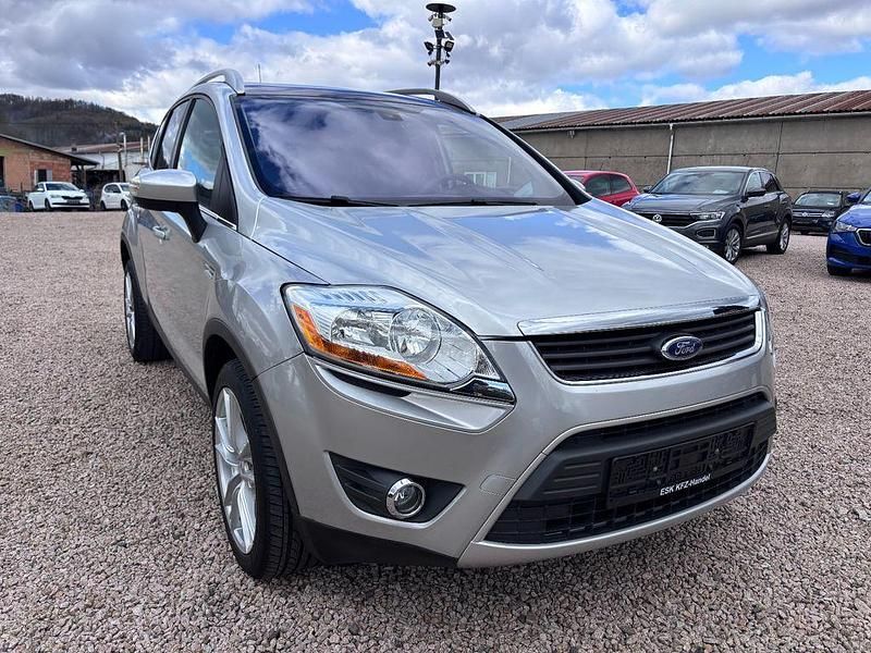 Gebraucht Ford Kuga Trend 136 PS (100 kW) 2009 Silber SUV