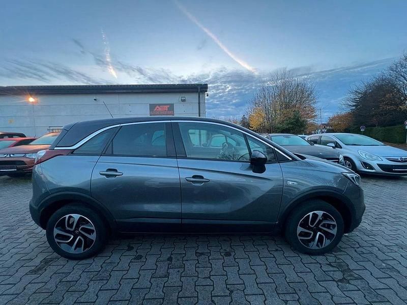 Gebraucht Opel Crossland X Innovation 110 PS (80 kW) 2017 Satin steel grey 4 SUV
