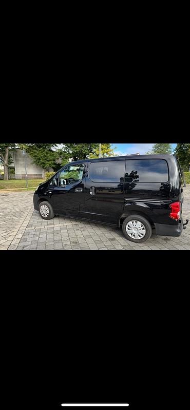 Gebraucht Nissan NV200 90 PS (66 kW) 2011 Schwarz Van / Kleinbus