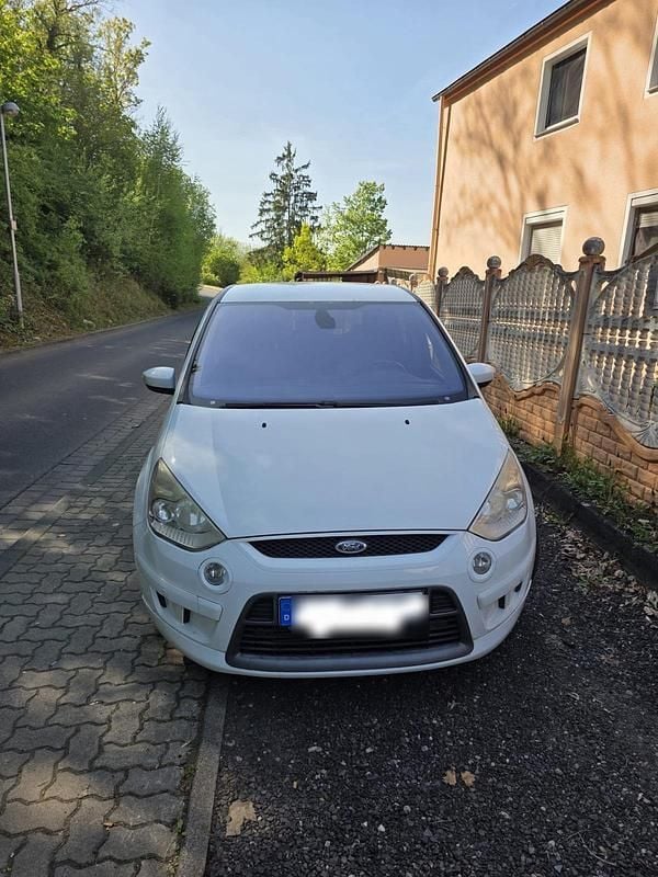 Second-hand Ford S-MAX S 175 CP (128 kW) 2009 Monovolum
