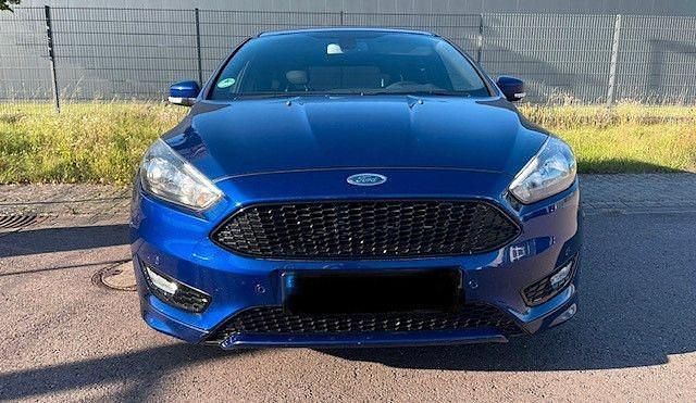 Usata Ford Focus ST-Line 150 CV (110 kW) 2016 Blu Berlina