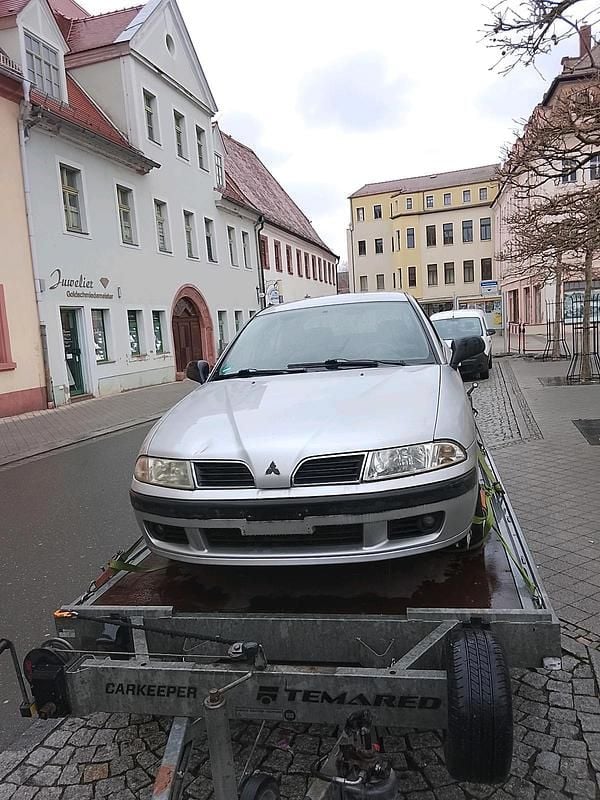 Gebraucht Mitsubishi Carisma 122 PS (89 kW) 2003 Limousine