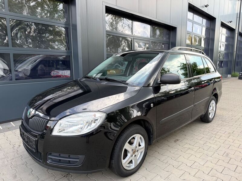 Schwarz Gebraucht 2008 Skoda Fabia Cool Edition Kombi | 1.890 € (Guter Preis) - Bild 1/4