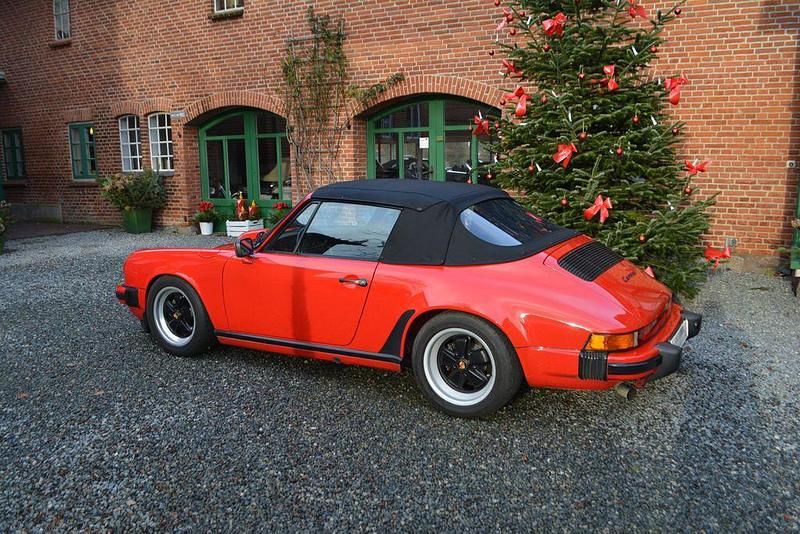 Gebraucht Porsche 911 218 PS (160 kW) 1987 Rot Cabrio