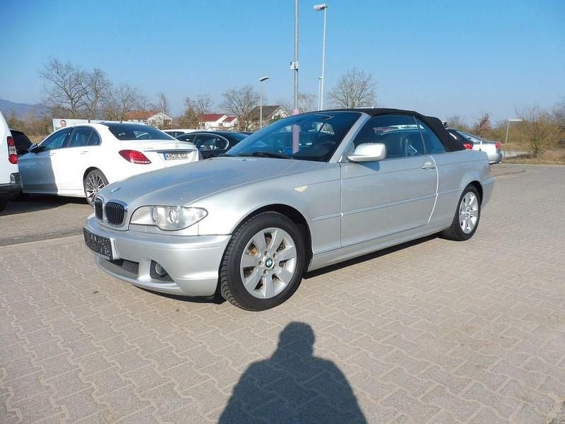 Gebraucht BMW 325 Cabriolet 192 PS (141 kW) 2005 Silber Cabrio