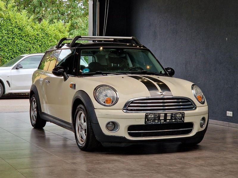 Weiß Gebraucht 2010 Mini Cooper D Clubman Kombi | 2.999 € (Fairer Preis) - Bild 1/2