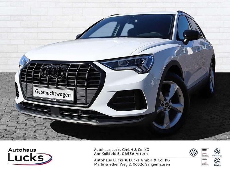 Gletscherweiß metallic Neu 2025 Audi Q3 SUV | 34.849 € (Superpreis) - Bild 1/4