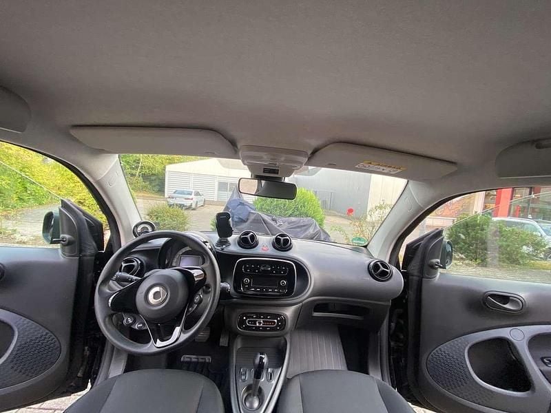 Gebraucht Smart ForTwo Electric Drive 60 kW (82 PS) 2021 Schwarz Coupé
