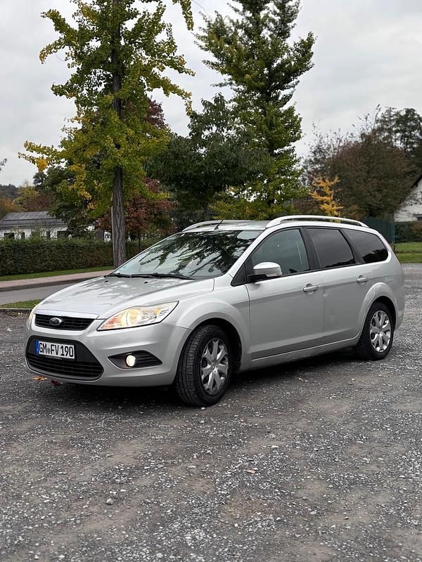 Gebraucht 2009 Ford Focus Kombi | 2.400 € - Bild 1/4