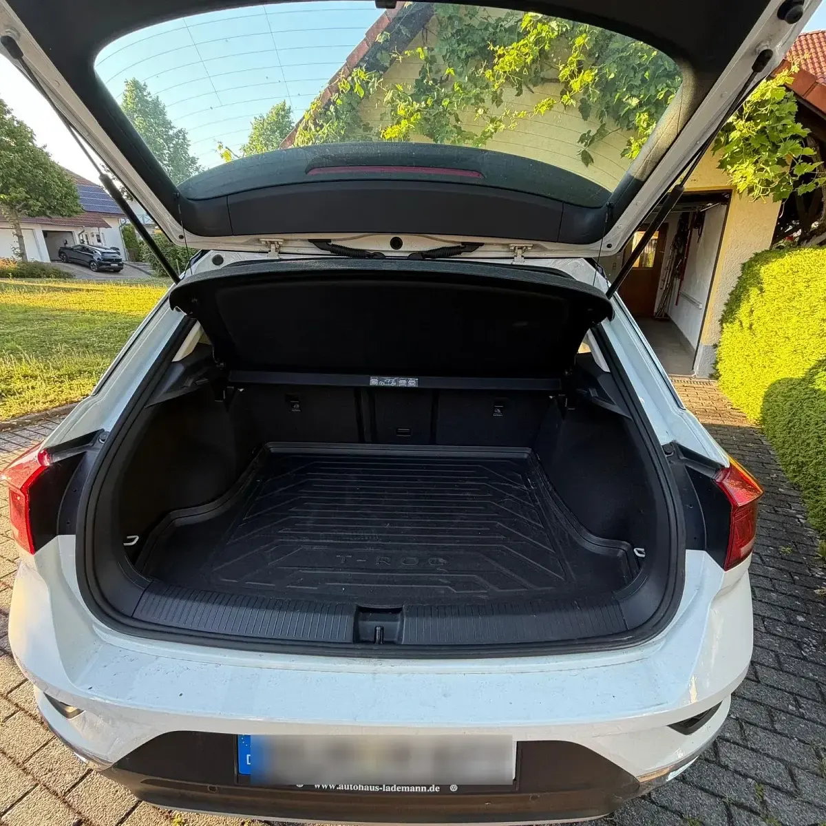 Gebraucht VW T-Roc 150 PS (110 kW) 2019 Weiß SUV