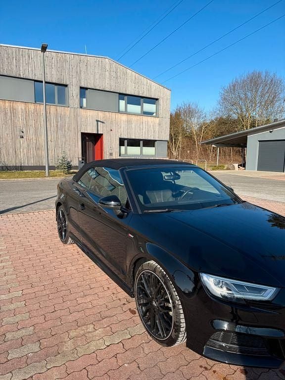 Gebraucht Audi A3 Cabriolet Sport 150 PS (110 kW) 2020 Schwarz Cabrio