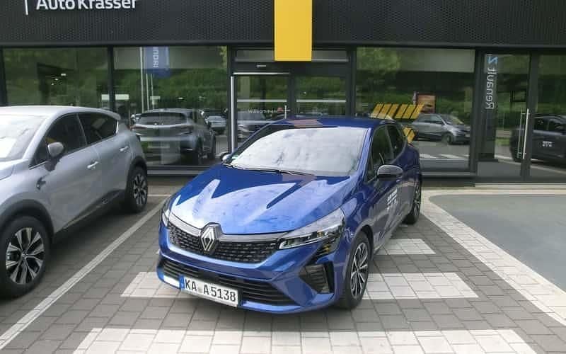 Blau Neu 2025 Renault Clio V Techno Limousine | 21.990 € (Fairer Preis) - Bild 1/4