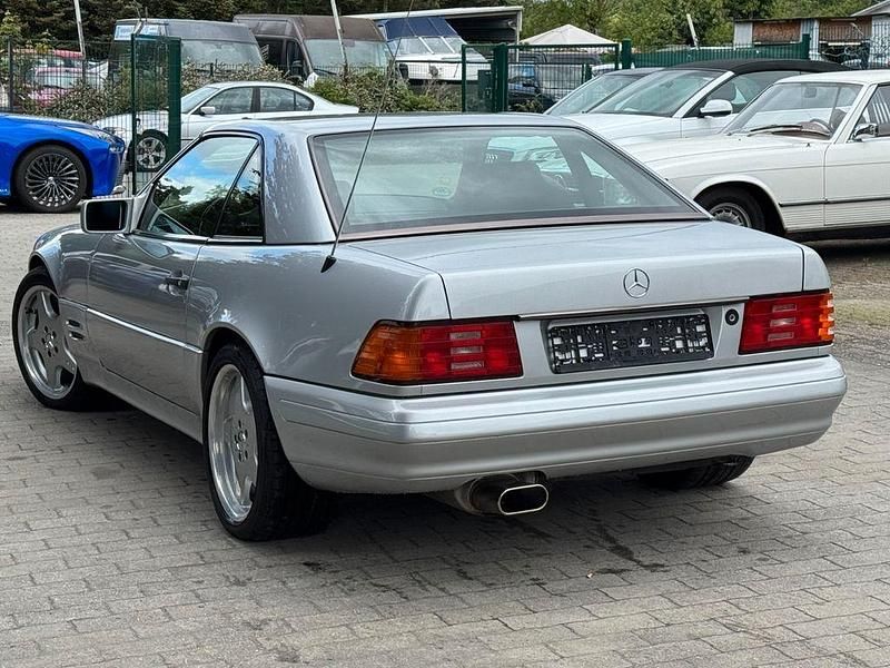 Second-hand Mercedes SL320 231 CP (169 kW) 1994 Argintiu Cabrio