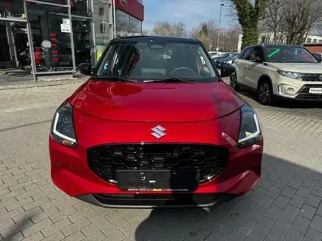 Neu Suzuki Swift Comfort+ 83 PS (61 kW) 2026 Rot Kleinwagen