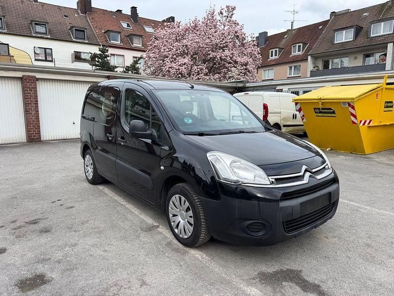 Gebraucht Citroën Berlingo 114 PS (83 kW) 2013 Schwarz Van / Kleinbus