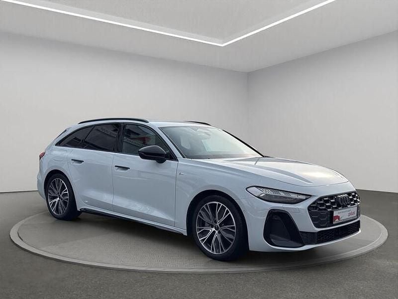 Usado Audi A5 S-Line 204 HP (150 kW) 2025 Branco Carrinha