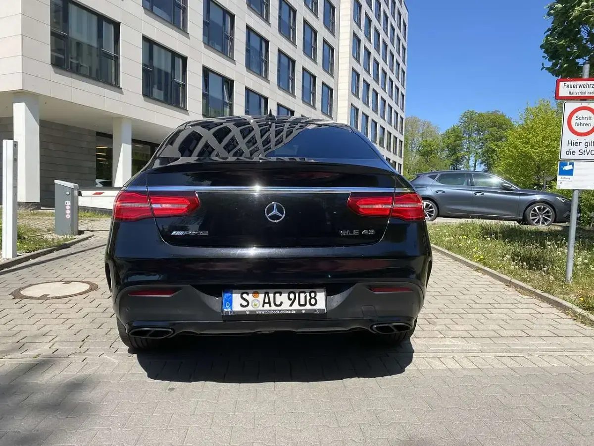 Gebraucht Mercedes GLE43 AMG AMG line 390 PS (286 kW) 2017 Schwarz SUV