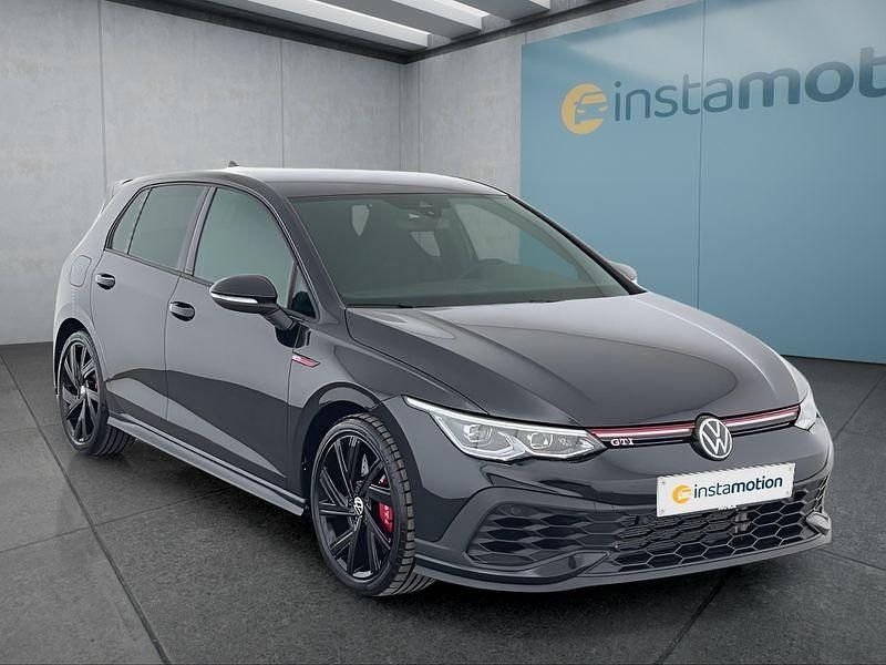 Gebraucht VW Golf VIII GTI 300 PS (220 kW) 2024 Schwarz Kleinwagen