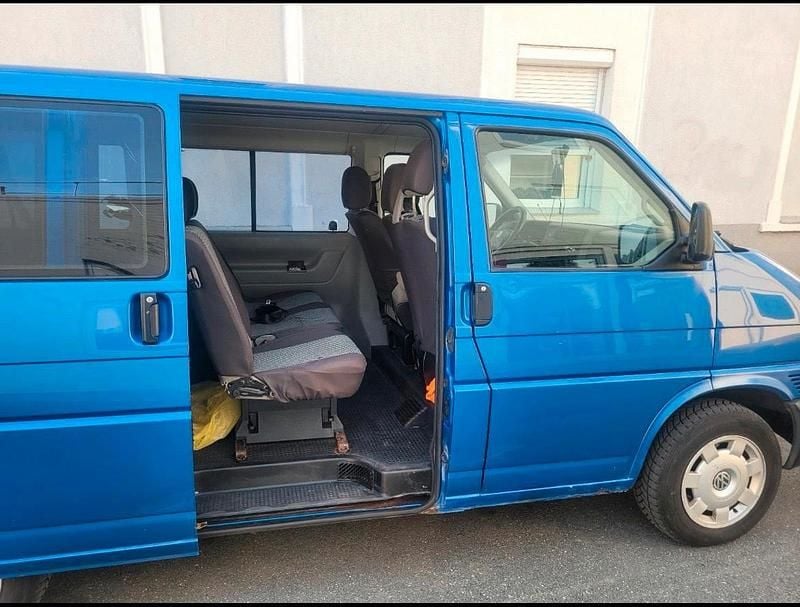 Gebraucht VW Caravelle 102 PS (75 kW) 2002 Blau Van