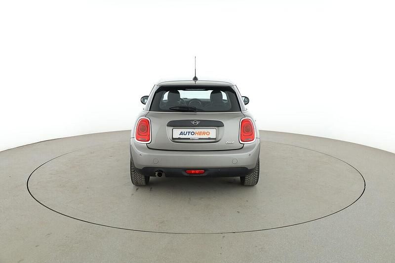 Gebraucht Mini ONE 102 PS (75 kW) 2019 Grau Kleinwagen