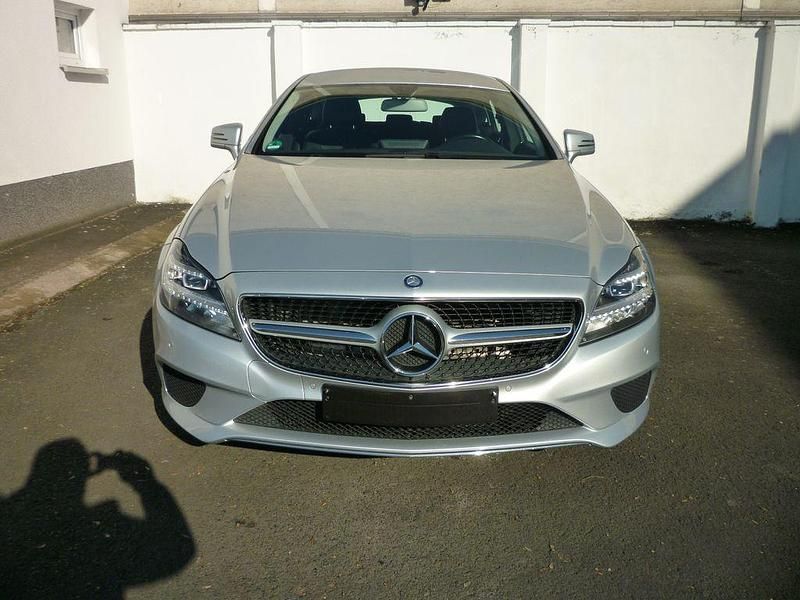 Gebraucht Mercedes CLS220 170 PS (125 kW) 2016 Silber Limousine