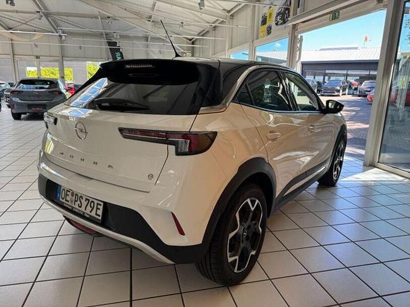 Gebraucht Opel Mokka-e Ultimate 100 kW (136 PS) 2023 Weiß SUV