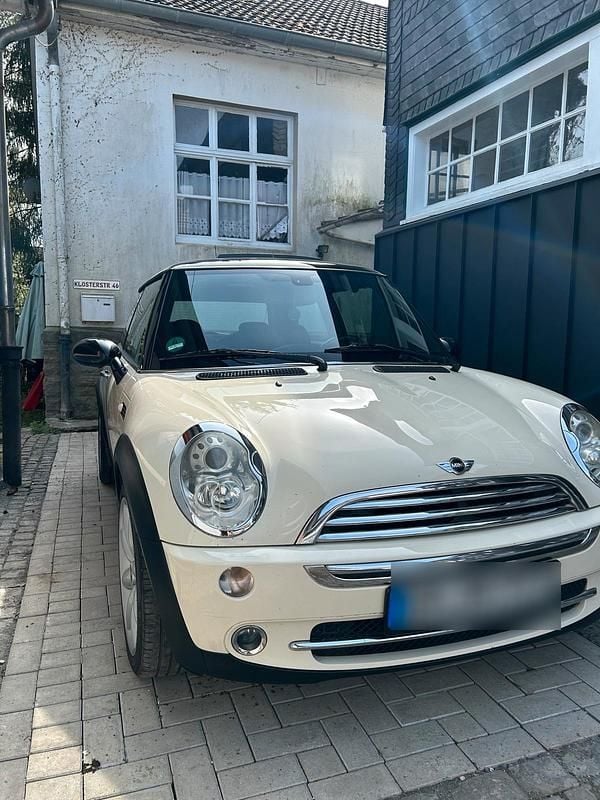 Used Mini Cooper 116 HP (85 kW) 2006 Beige Hatchback