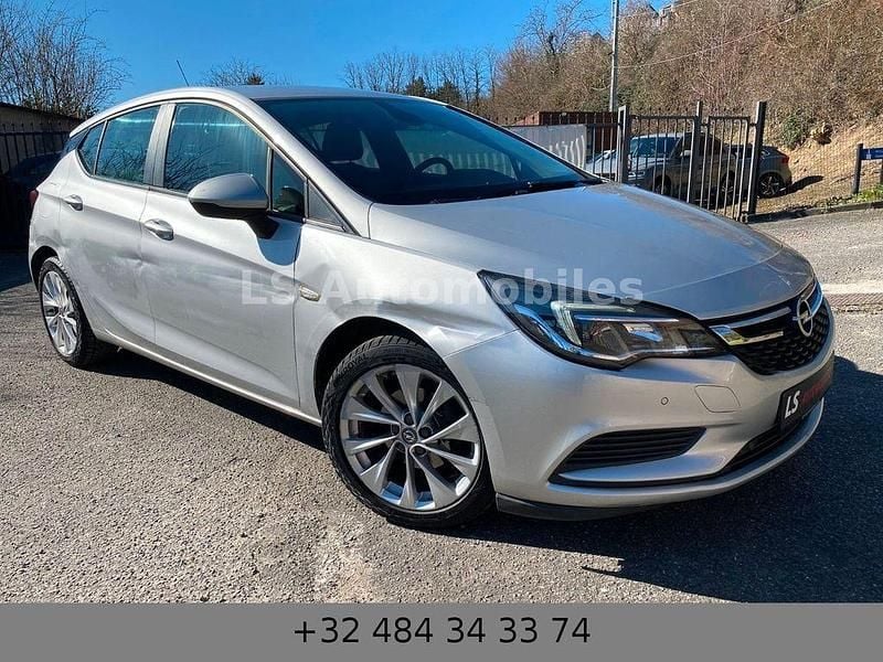 Second-hand Opel Astra 101 CP (74 kW) 2016 Argintiu Berlinǎ