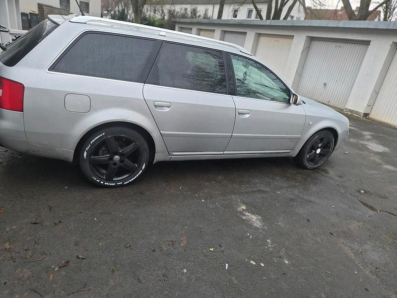 Gebraucht Audi A6 163 PS (119 kW) 2003 Silber Kombi
