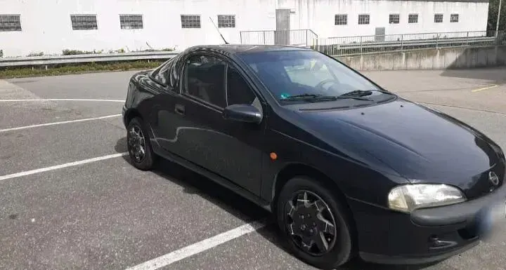 Gebraucht Opel Tigra 60 PS (44 kW) 1996 Schwarz Coupé