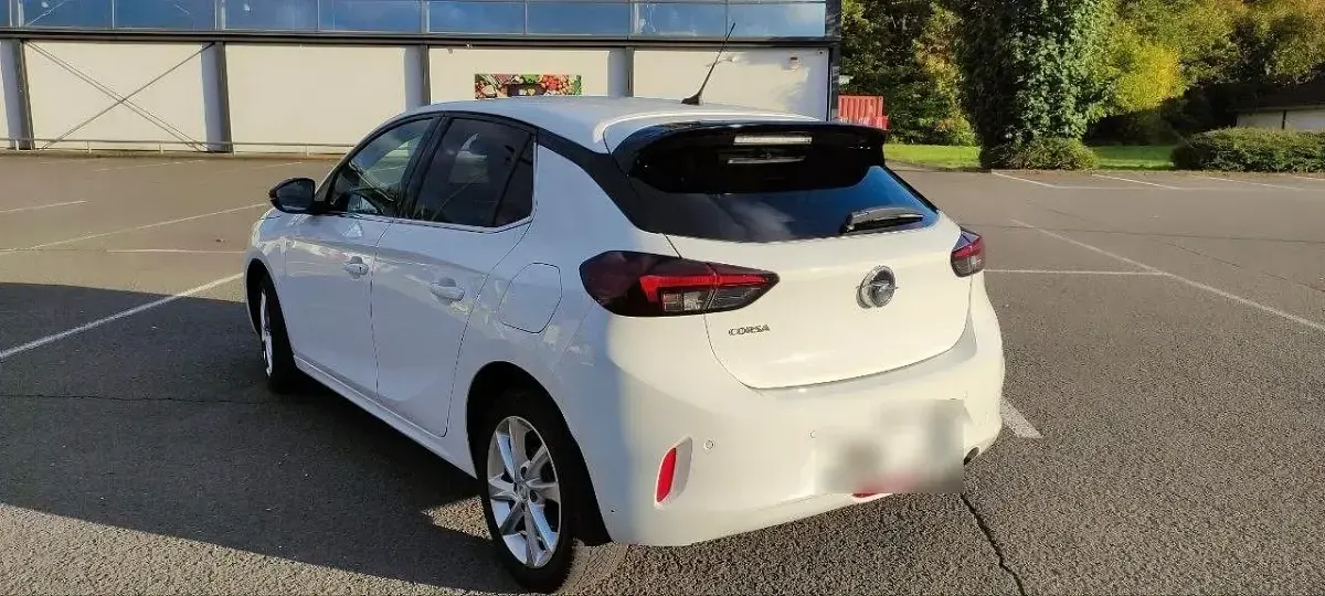 Gebraucht Opel Corsa Elegance 101 PS (74 kW) 2021 Weiß Kleinwagen
