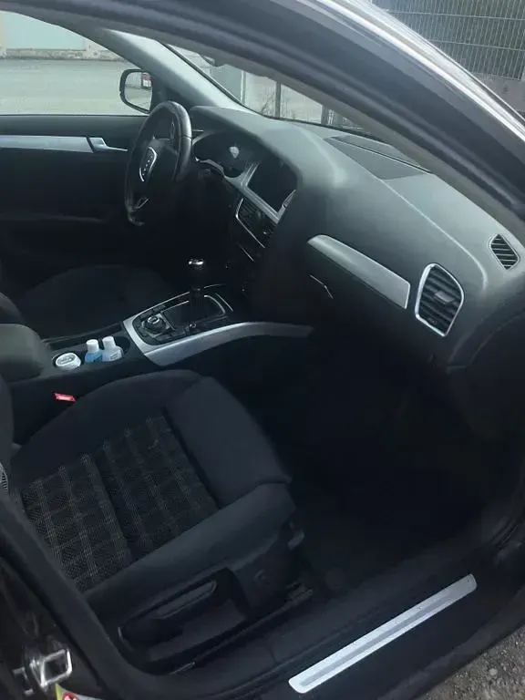 Gebraucht Audi A4 Ambition 143 PS (105 kW) 2010 Schwarz Kombi
